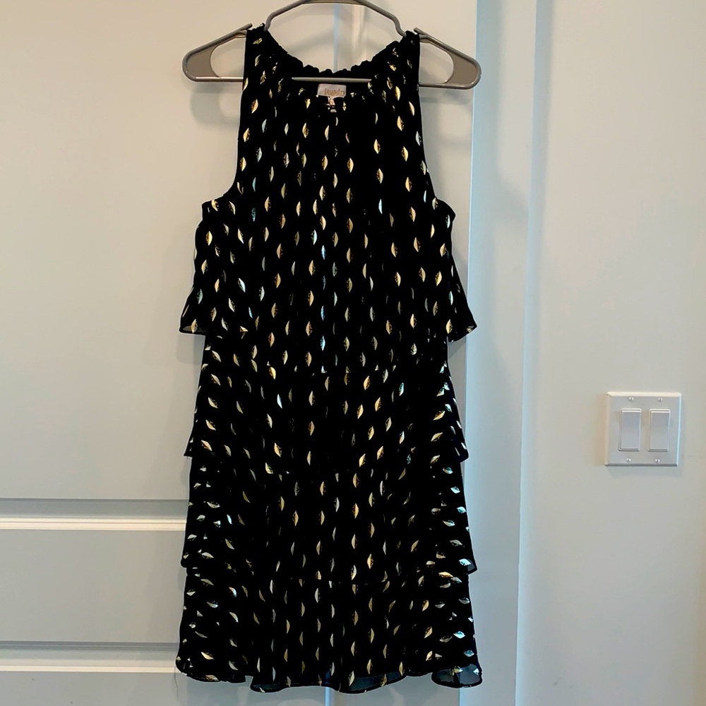 Laundry by Shelli Segal tiered dress